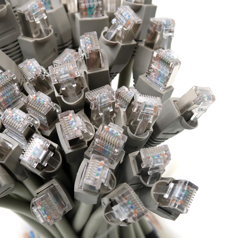 CAT6 rj45 産業用イーサネット ケーブル カスタマイズされたワイヤリング ハーネス ソリューション 