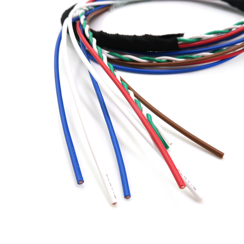 Kundenspezifischer Automotive-Niederspannungskabel-Kabelbaum f&uuml;r PC-Engine-Videospielsysteme