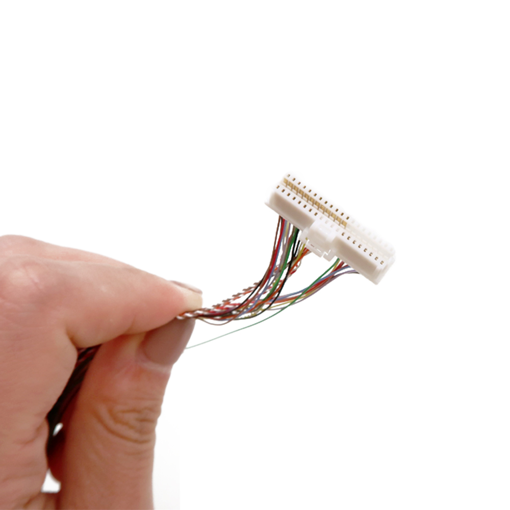 Fabriksproducerande f&auml;rgad LVDS-kabel enligt kundens krav Ledningskabel
