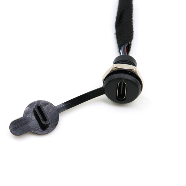 USB-C 4-benet h&oslash;jstr&oslash;msopladningsstik med PH2.0 m&oslash;trik Snap-l&aring;seplade Type C hunstik Vandt&aelig;t stik med kabel